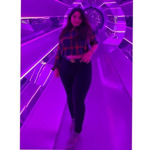 Meet your Posher, Harmit